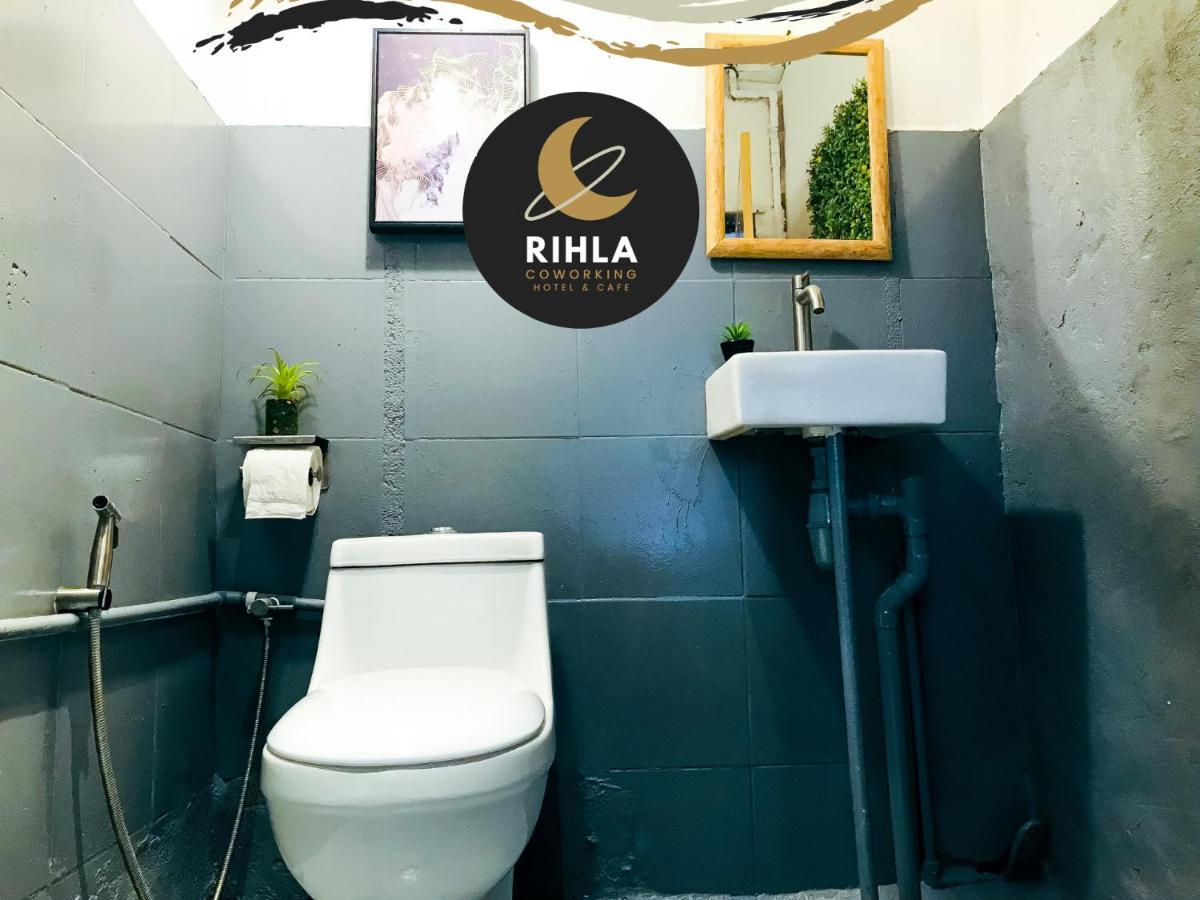 Hostel Rihla Dataran Tengah Gua Musang Exterior foto